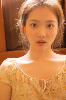 韩国女主播朴妮唛